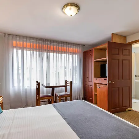 Hotel El Campin Bogota Exterior photo